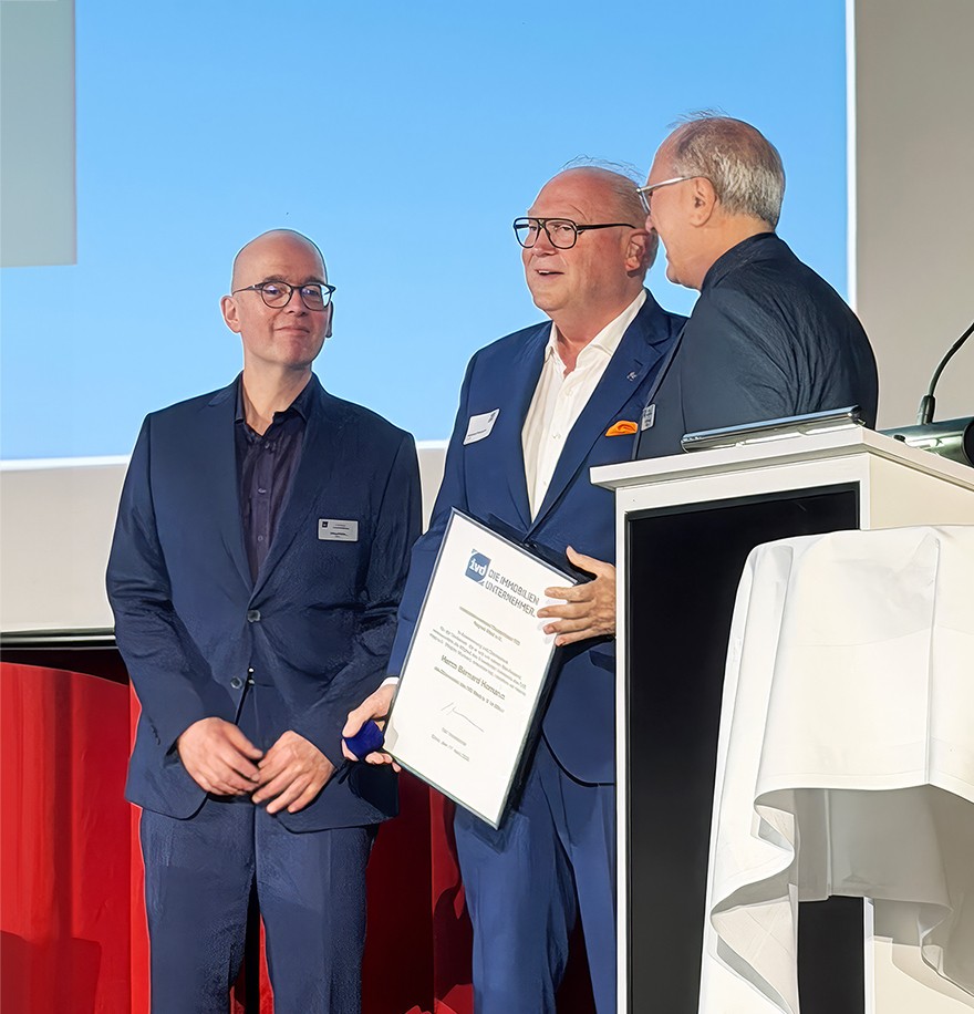 Antenne Münster berichtet: Besondere Ehre für Bernard H. Homann