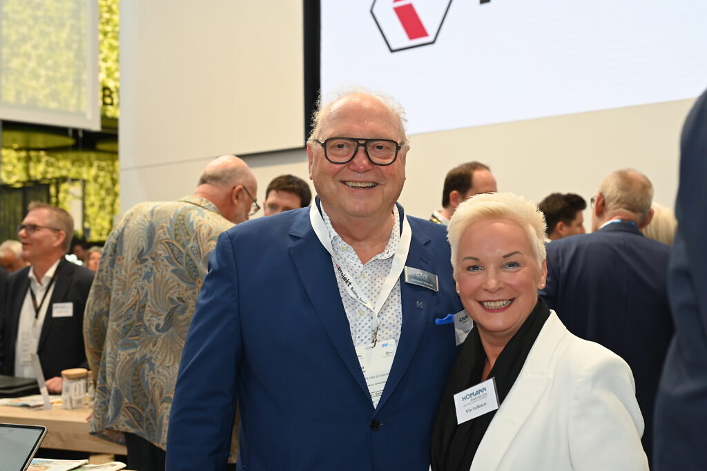 Unternehmensgründer Bernard Homann und Immobilien-Expertin Ute Volkmar.