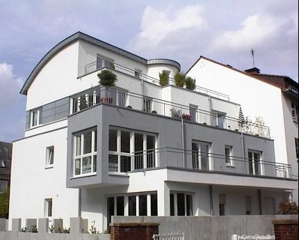 Stilvolles Wohnhaus mit 3 Luxuswohnungen