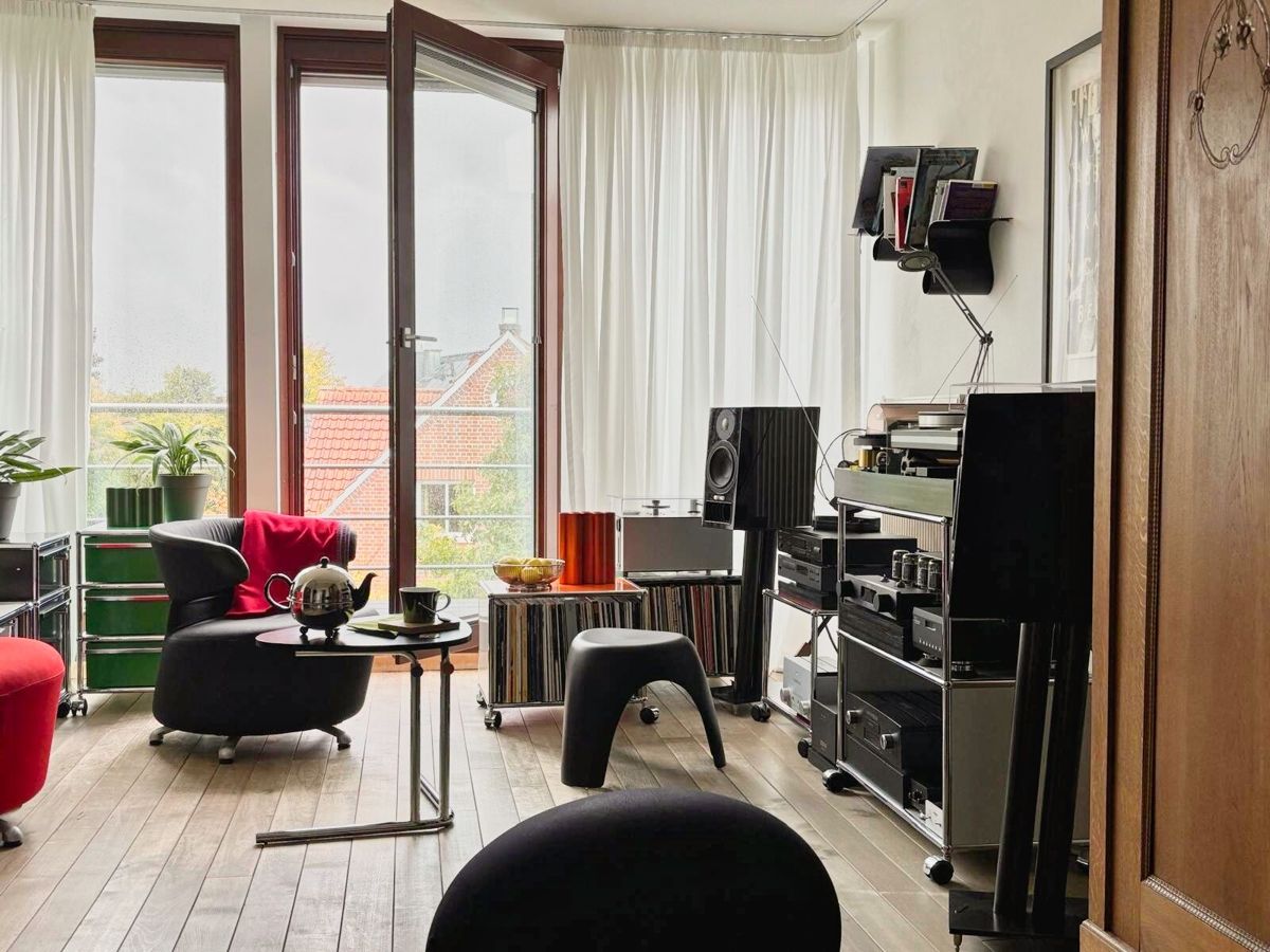 Büro- bzw. Musikzimmer mit Zugang zum West-Balkon