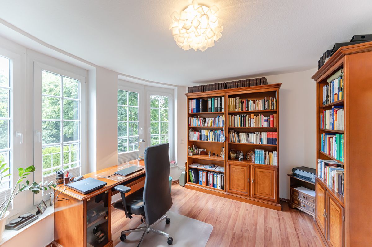 Büro