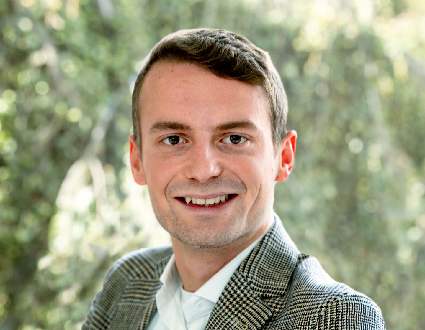 Tom B. Homann