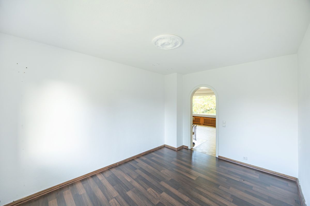 Büro 1