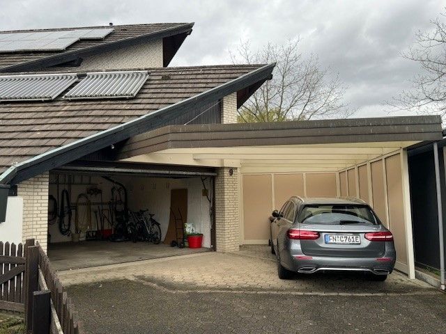 Doppelgarage und Carport