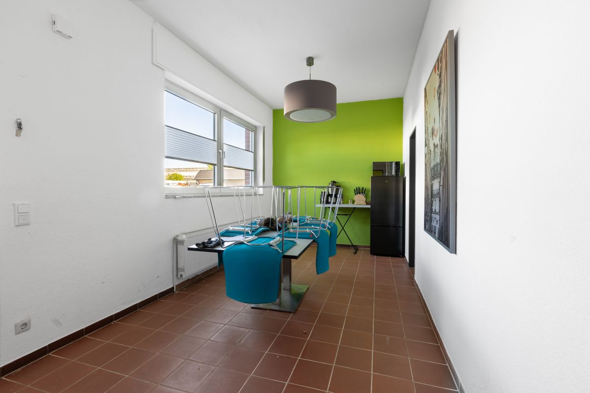Bürofläche vorne