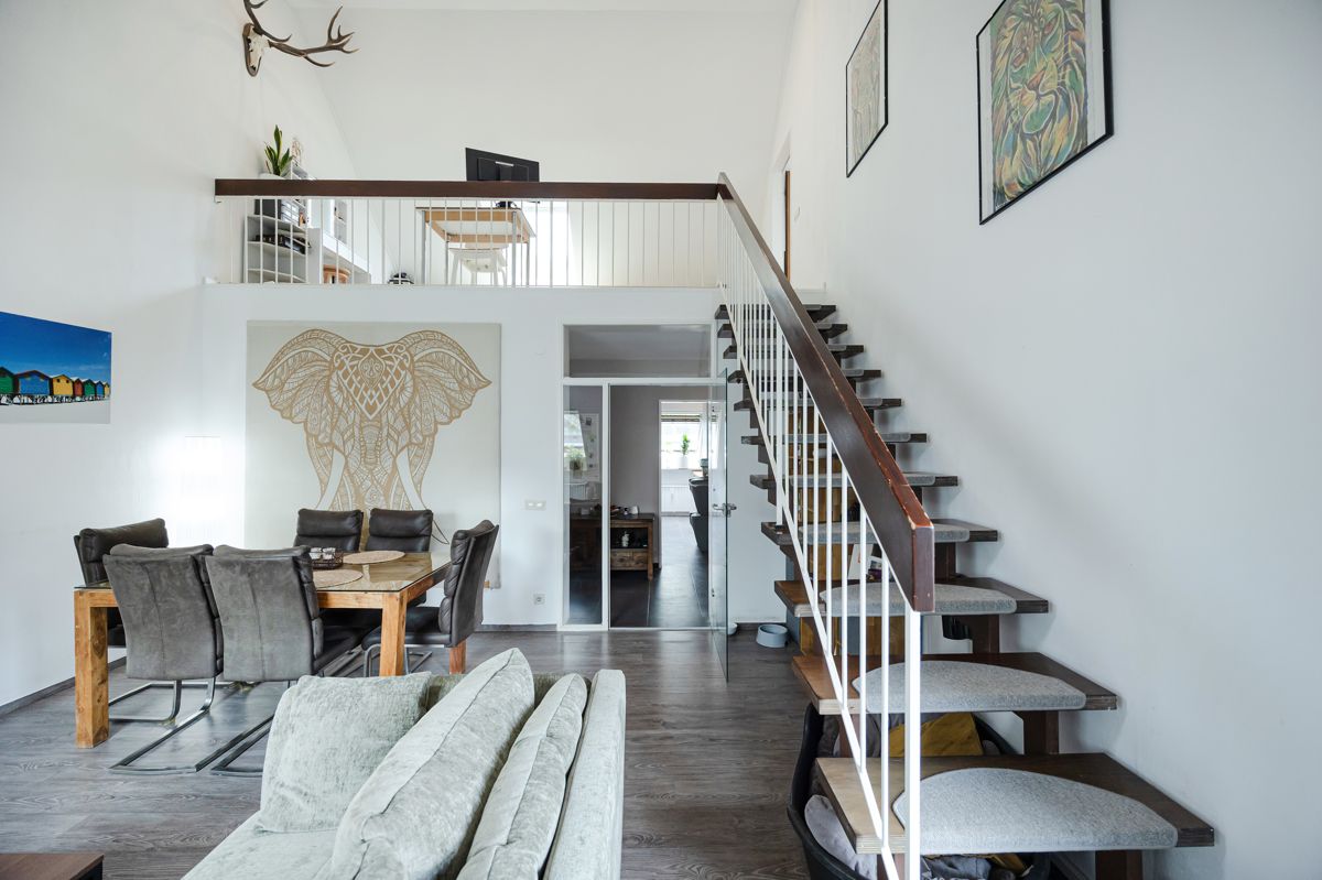 Der Aufgang zur Empore